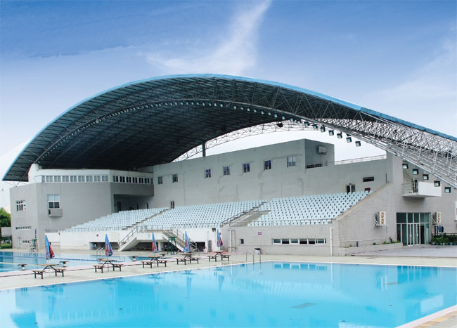 赤峰游泳馆网架